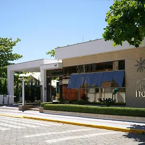 Tropical Apartahotel Bombinhas